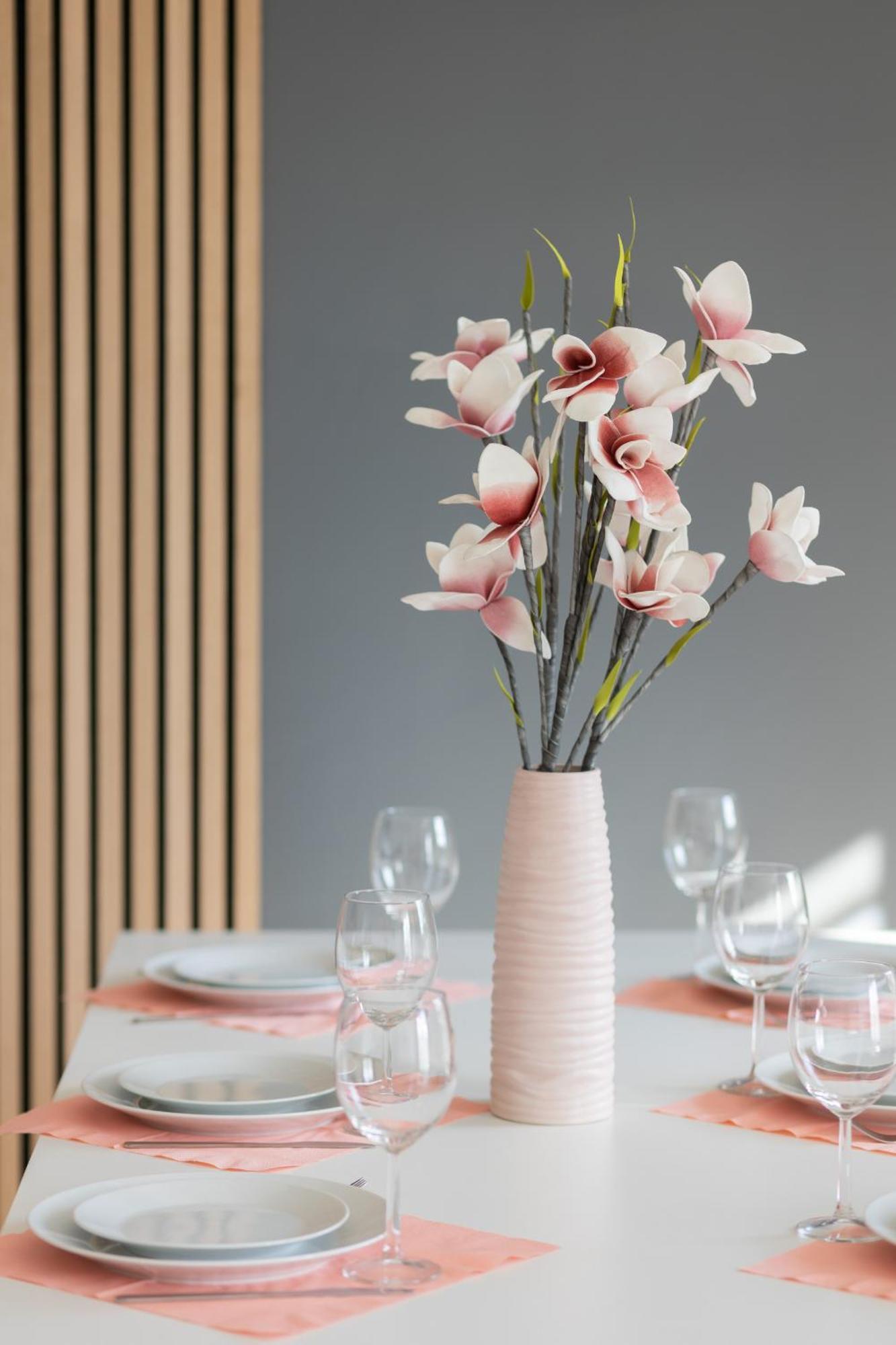 Apartment Metro Kondratowicza With Parking By Renters *
