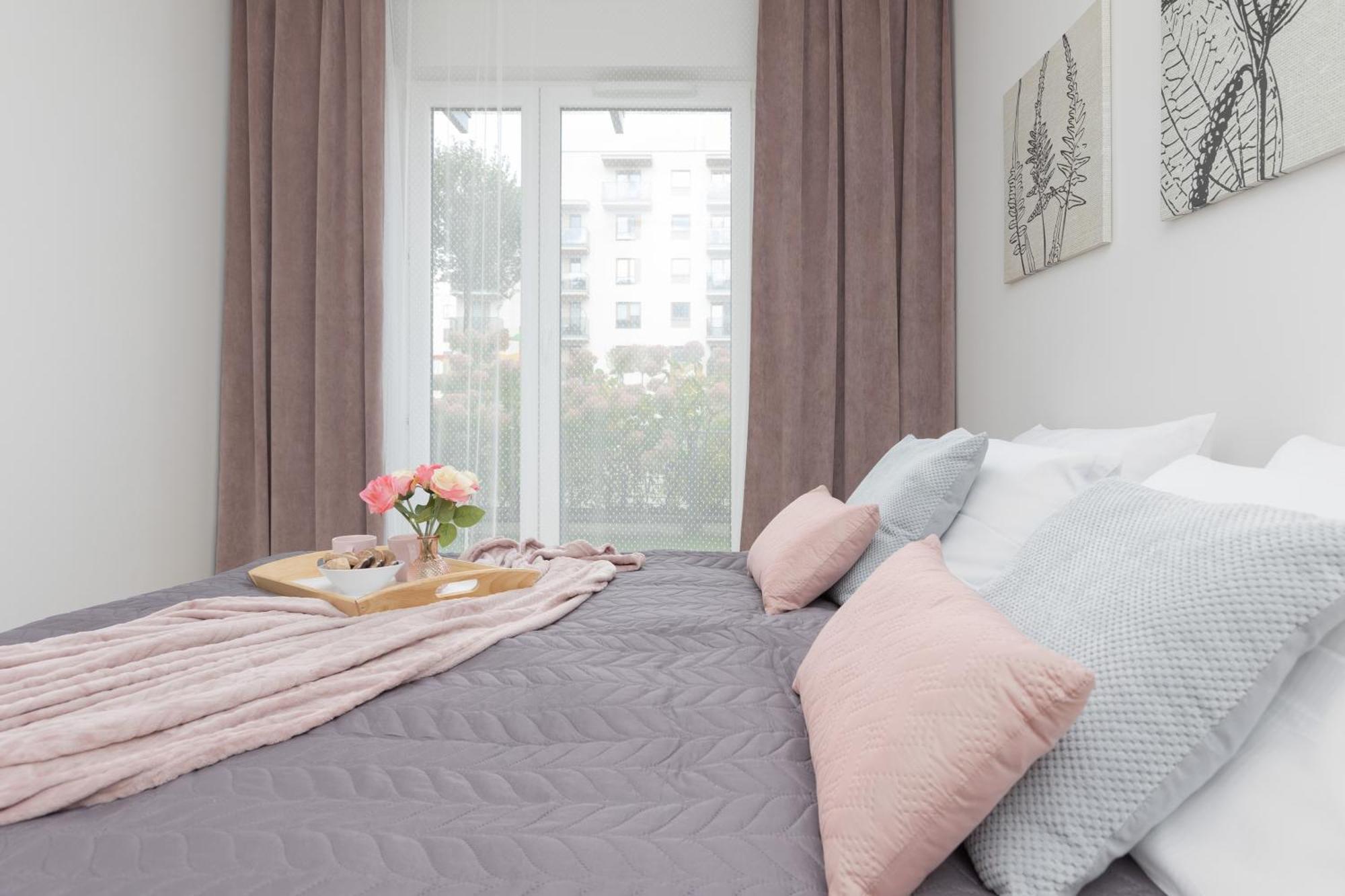 Apartament Metro Kondratowicza With Parking By Renters Warszawa